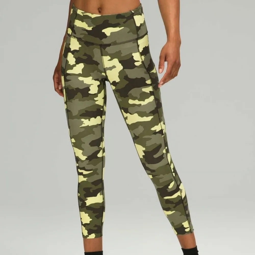 lululemon athletica Camo Leggings - Black, Gray, and Cream Pre-owned - Picture 3 of 3